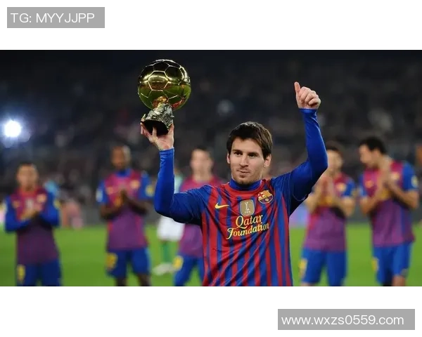 世界杯足球明星闪耀赛场展现激情与荣耀的精彩瞬间 世界杯足球明星闪耀赛场展现激情与荣耀的精彩瞬间