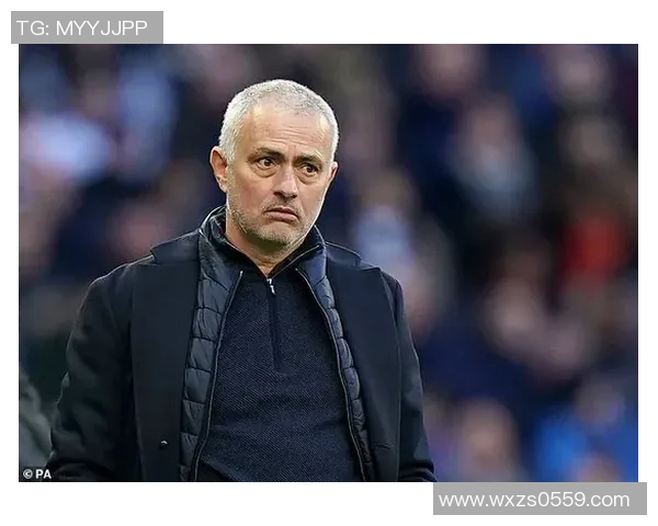 足球明星因违反体育规则遭重罚引发公众热议与舆论风波 足球明星因违反体育规则遭重罚引发公众热议与舆论风波